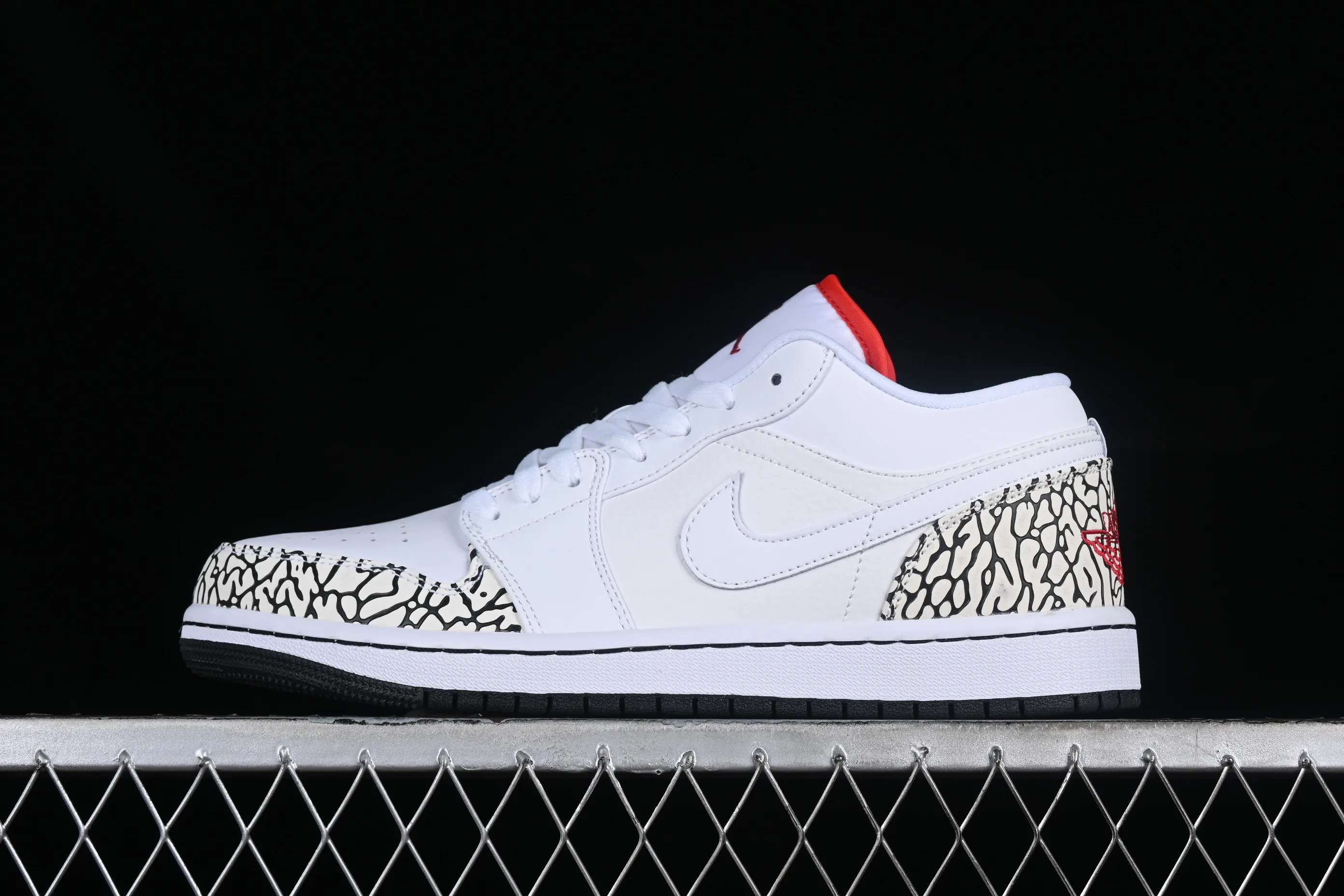 All categories Air Jordan Jordan series basketball shoes Air Jordan 1 Low Air Jordan 1 Low AJ1 Joe 1 white burst pattern low-top cultural casual sneakers 338145-162